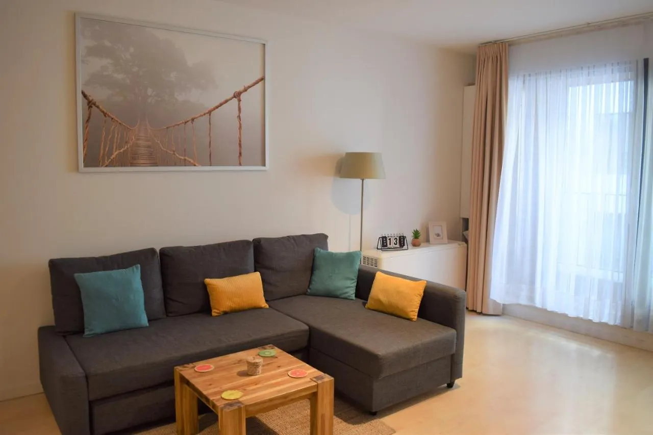 Super-Central Modern Apartment 브뤼셀 0*,  벨기에